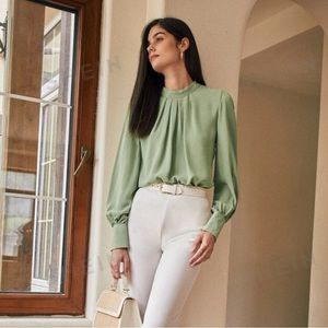SHEIN Clasi Solid Ruched Keyhole Back Blouse